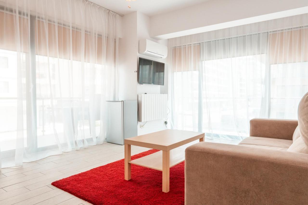 Bright Apartments Mamaia Nord Buitenkant foto